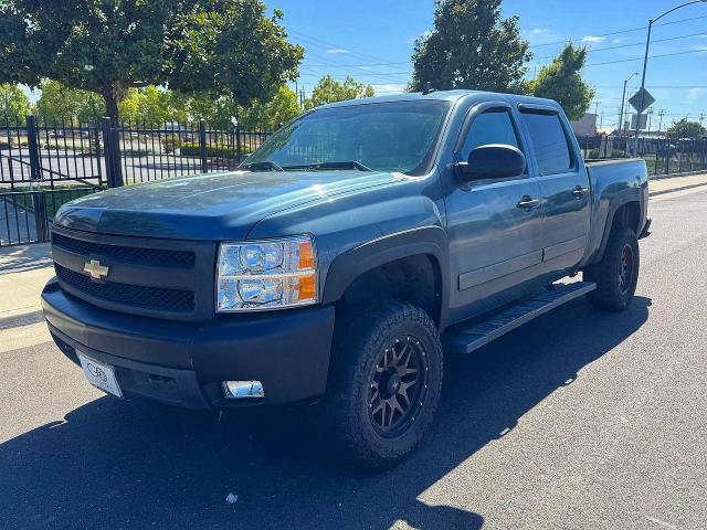 2008 CHEVROLET SILVERADO K1500 — Фото 2 из 10