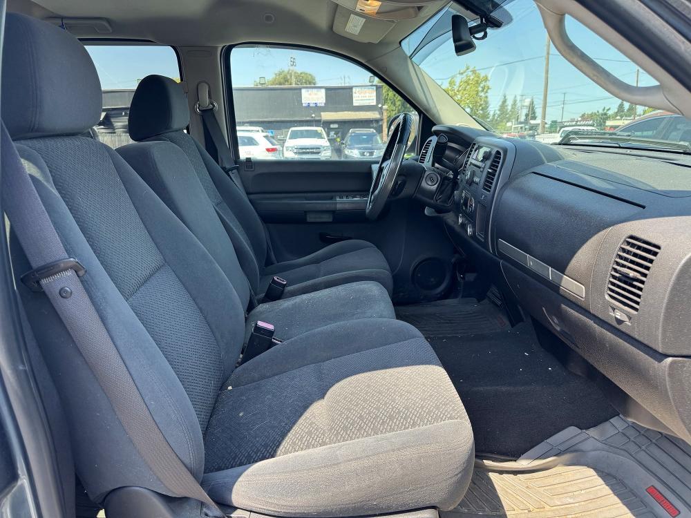 2008 CHEVROLET SILVERADO K1500 — Фото 5 из 10