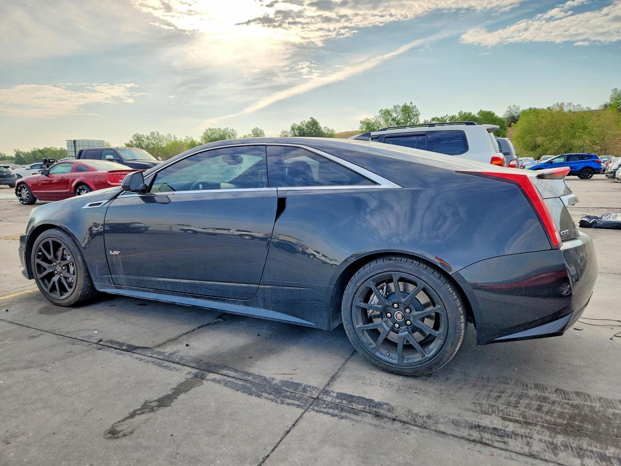 2012 CADILLAC CTS-V — Фото 2 из 13
