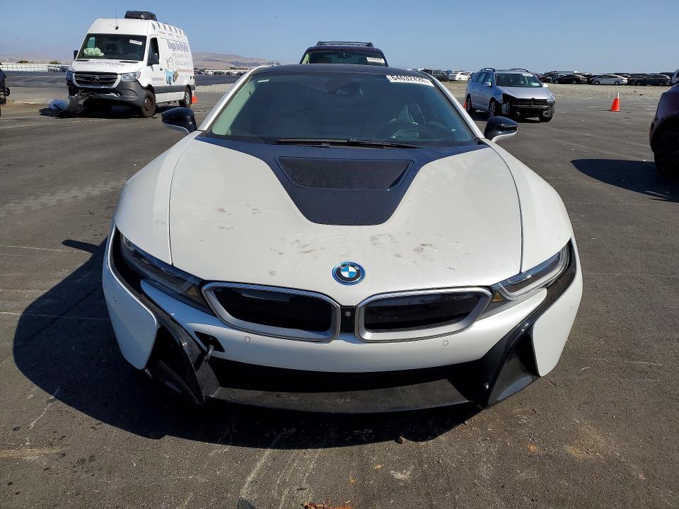 WBY2Z2C58GV675365 2016 BMW I8 photo no. 5