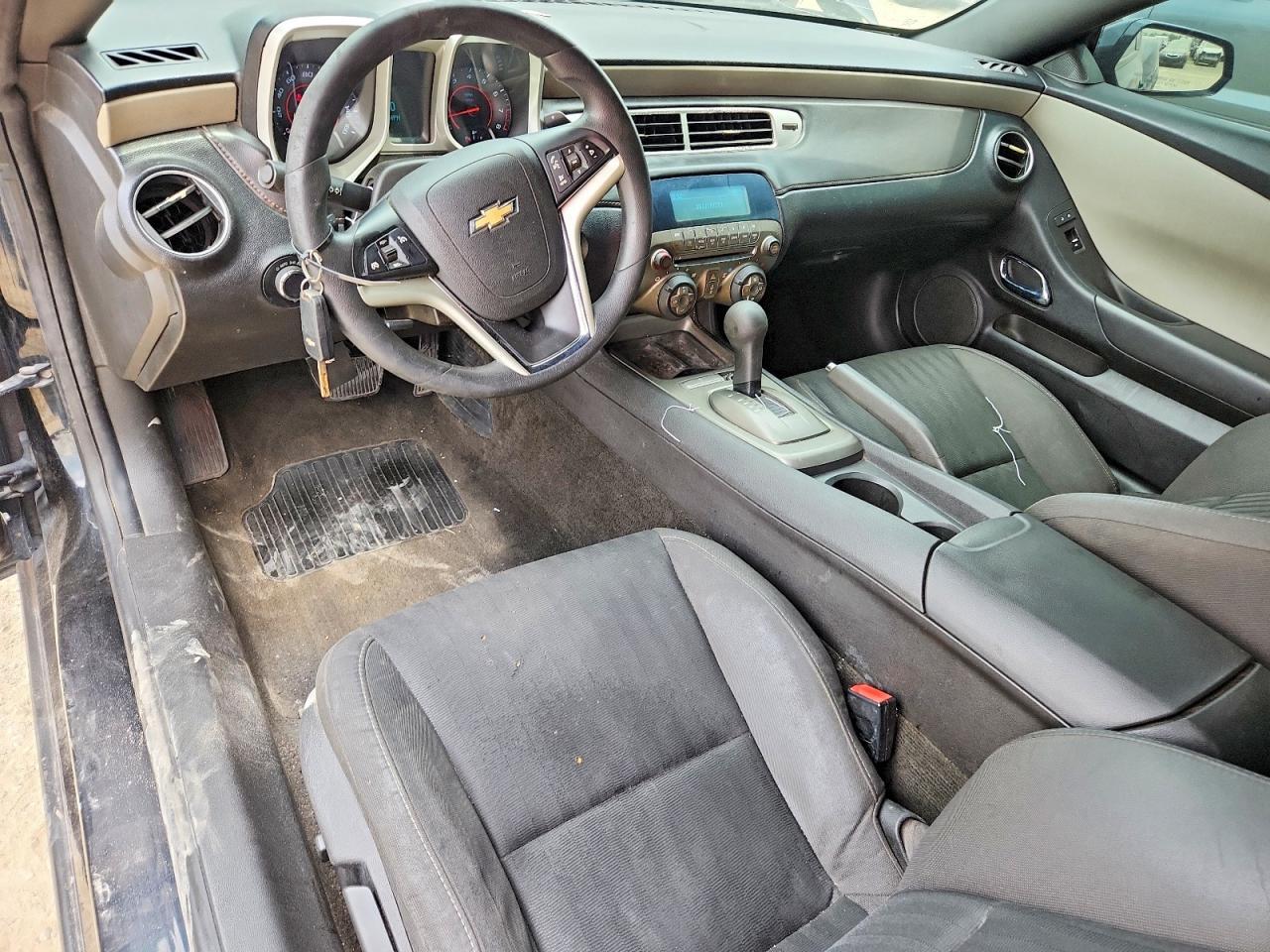 2012 CHEVROLET CAMARO LS — Фото 8 из 12