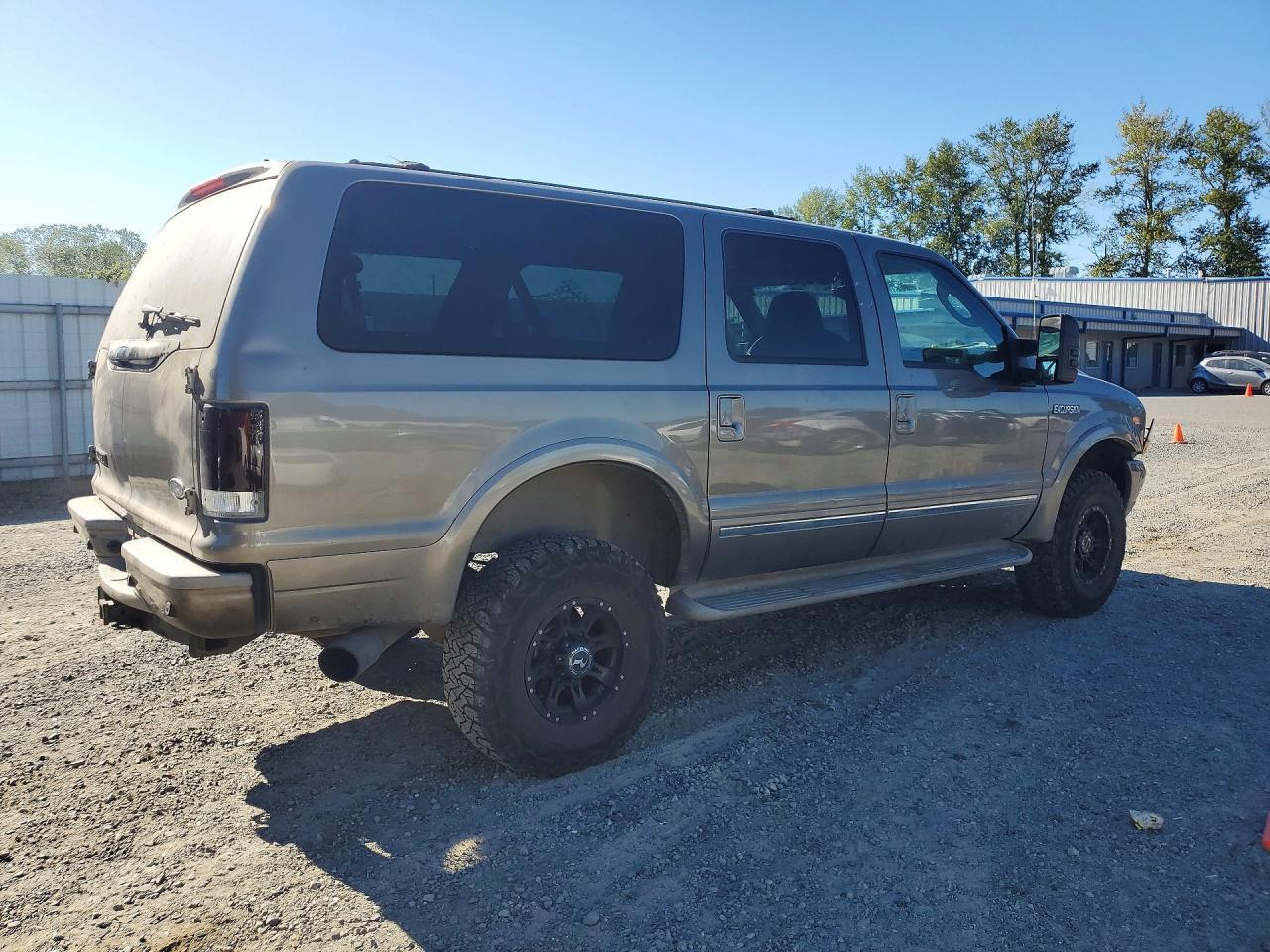 2004 FORD EXCURSION LIMITED — Фото 3 из 13