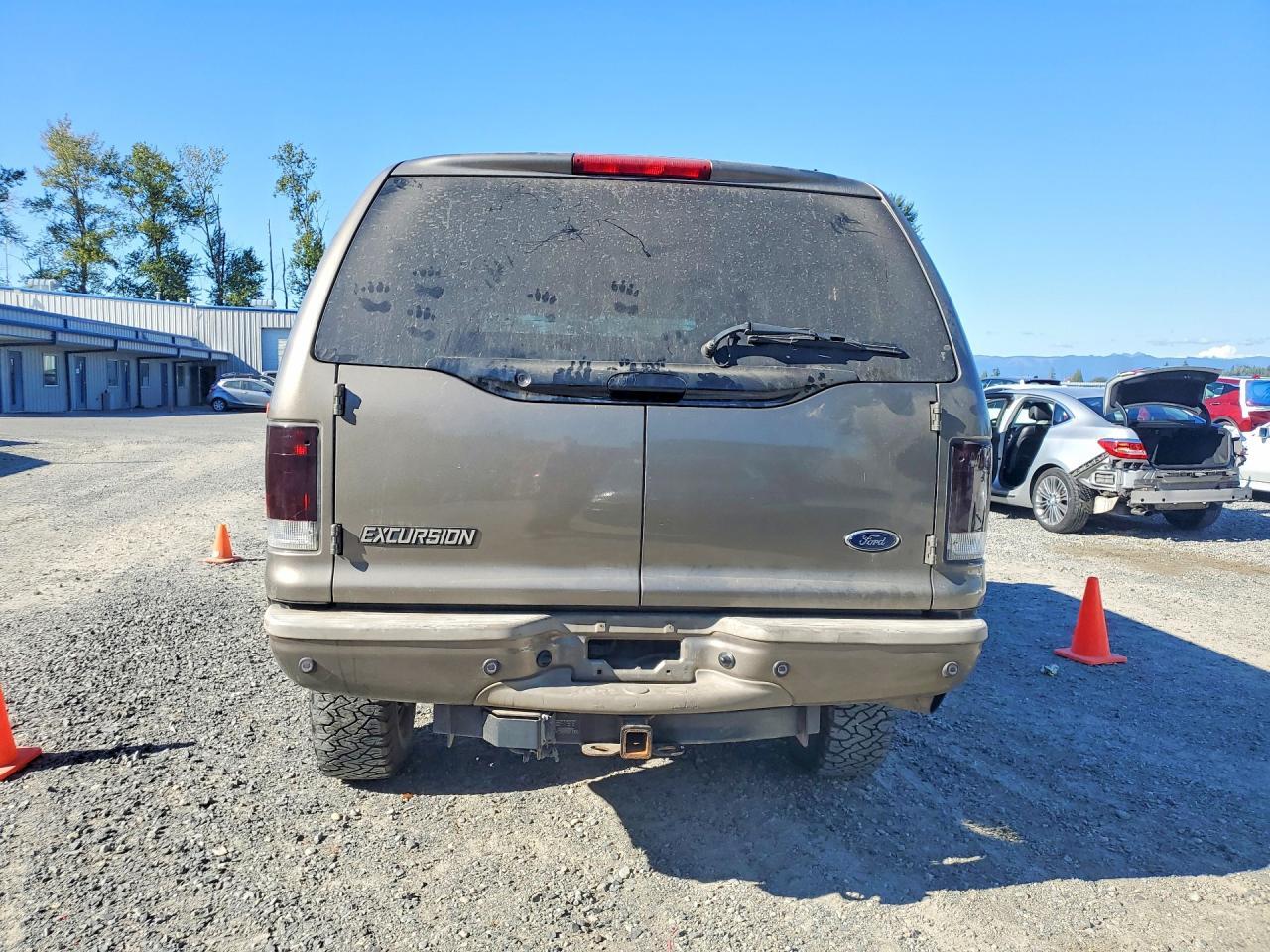 2004 FORD EXCURSION LIMITED — Фото 6 из 13