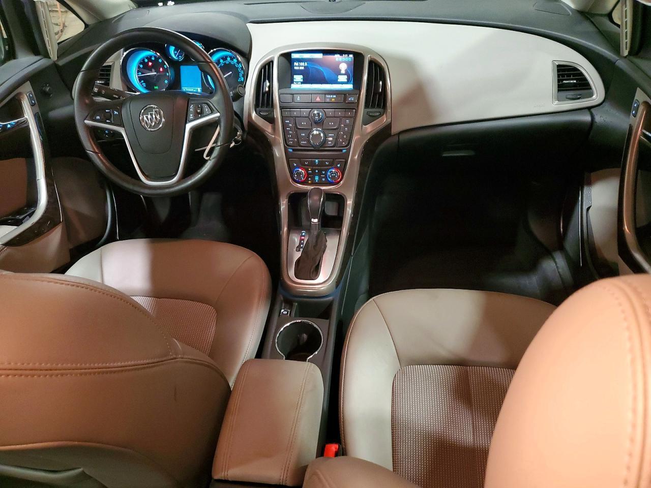 2016 BUICK VERANO SPORT TOURING — Фото 8 из 12