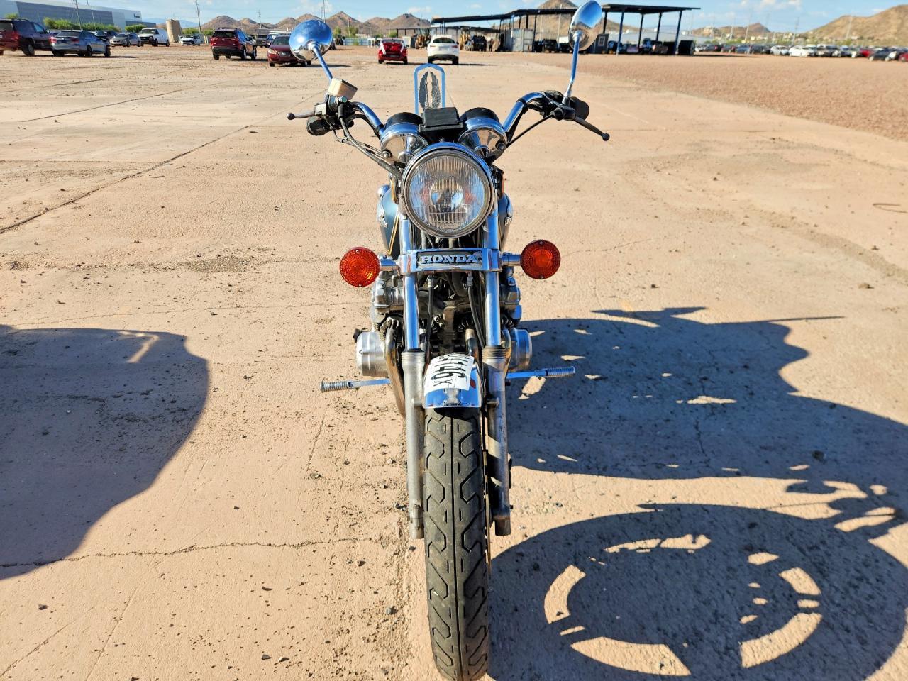 1981 HONDA CB750 C — Фото 2 из 9