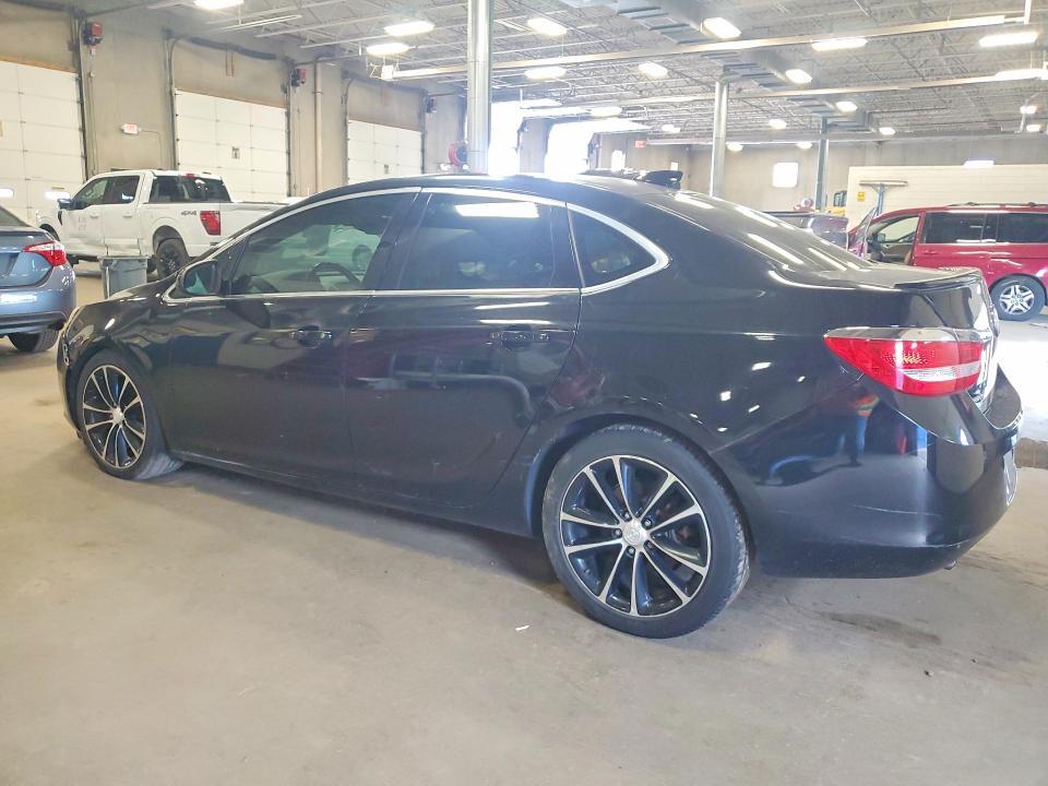 2016 BUICK VERANO SPORT TOURING — Фото 2 из 12