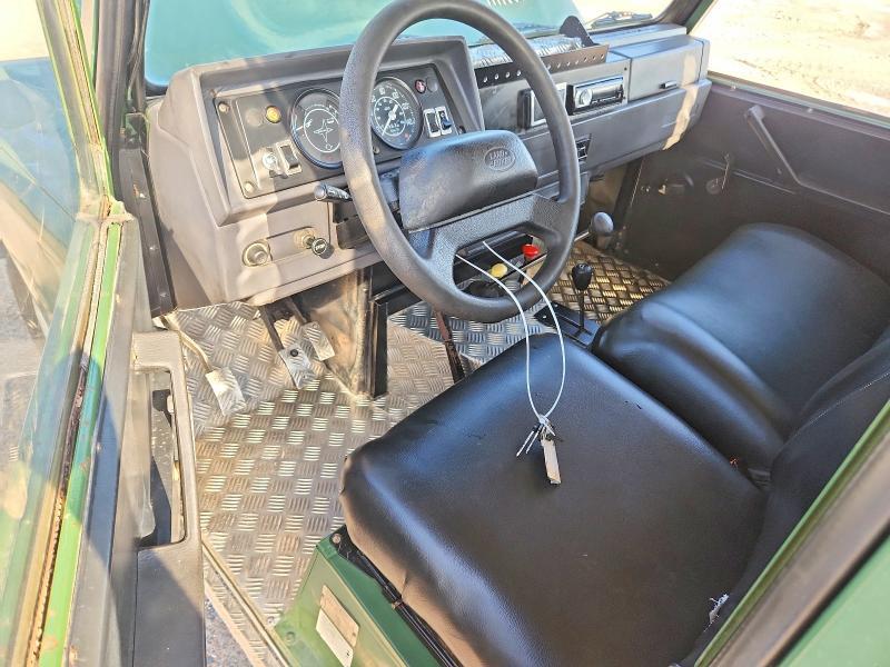 1983 LAND ROVER DEFENDER — Фото 8 из 13