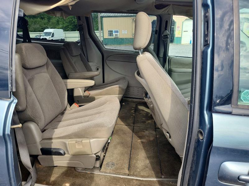 2006 CHRYSLER TOWN AND COUNTRY — Фото 11 из 13