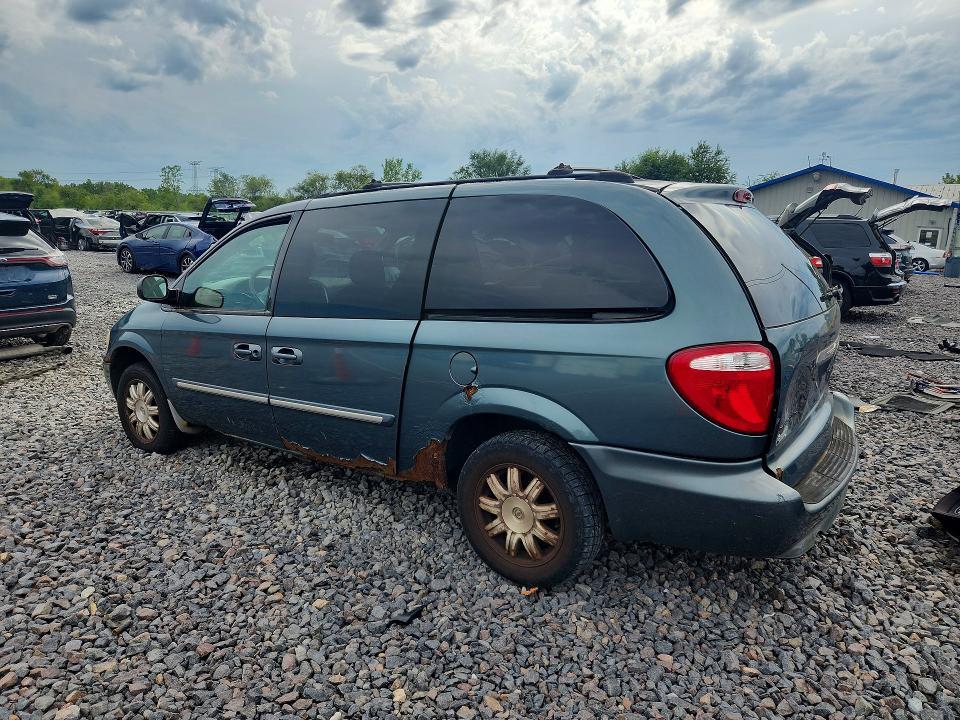 2006 CHRYSLER TOWN AND COUNTRY — Фото 2 из 13