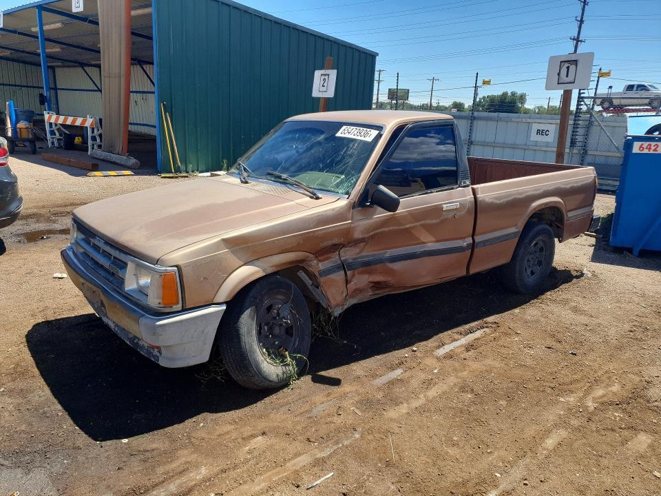 1986 MAZDA B2000 JM2UF1118G0550601