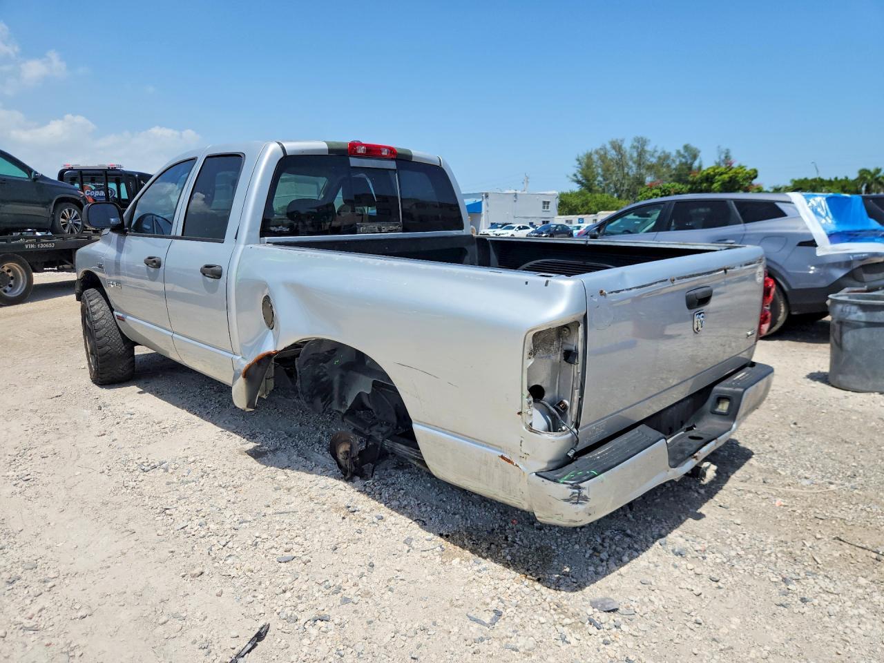 2008 DODGE RAM 1500 ST — Фото 2 из 12