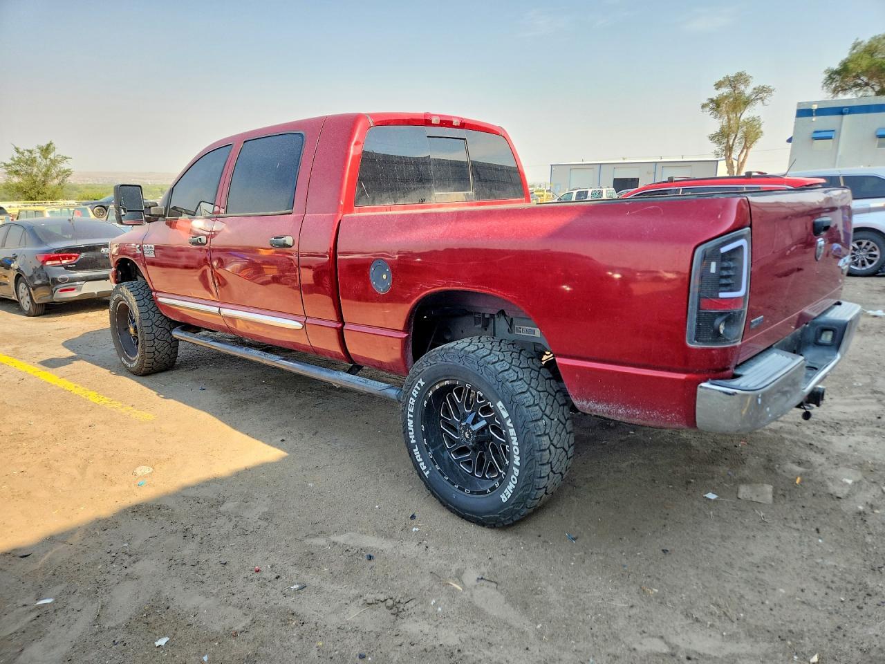 2008 DODGE RAM 2500 — Фото 2 из 12
