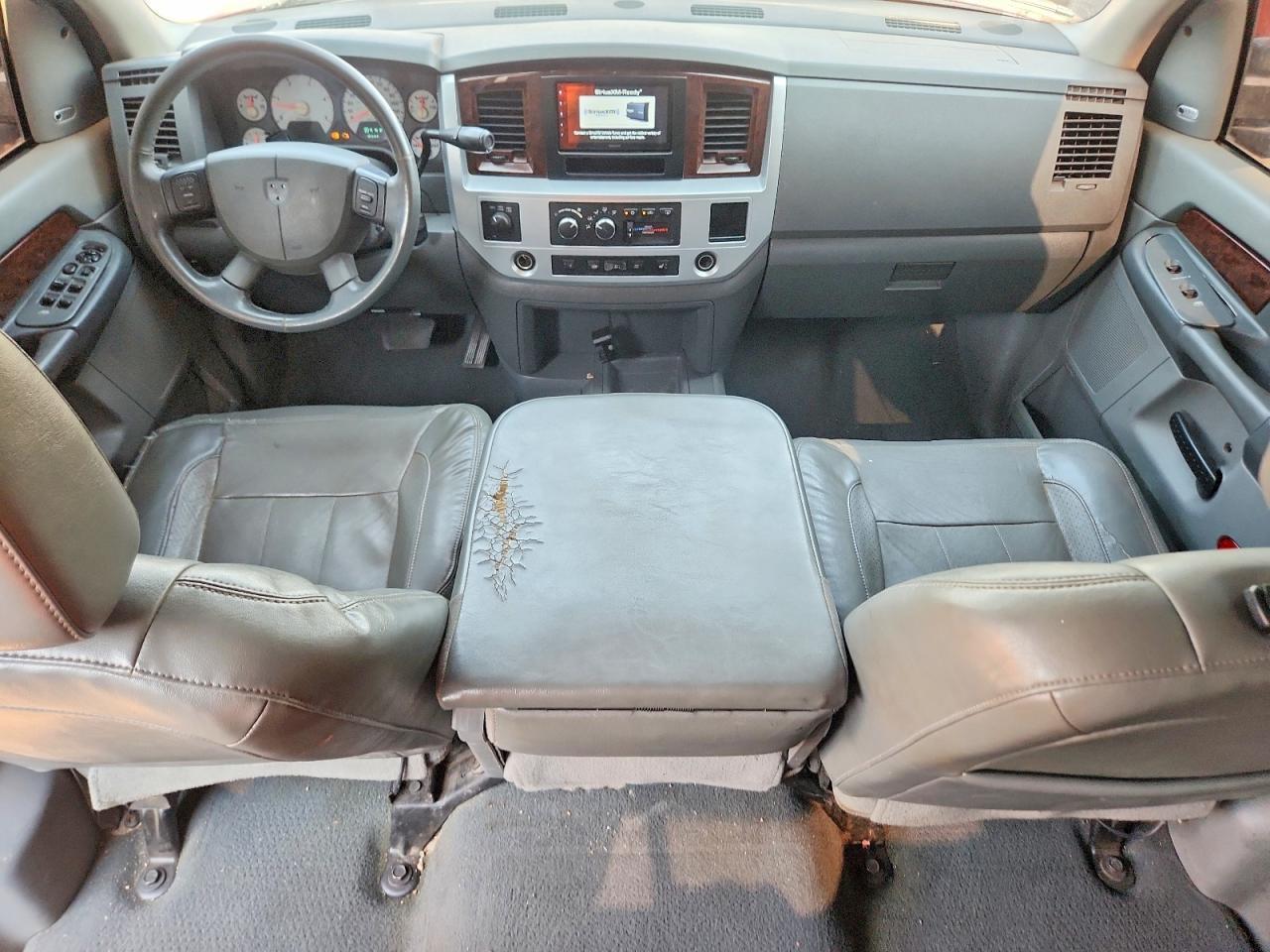 2008 DODGE RAM 2500 — Фото 8 из 12