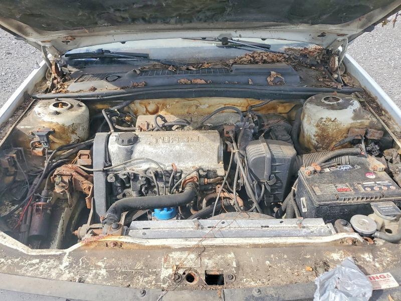 1988 CHRYSLER LEBARON — Фото 11 из 12