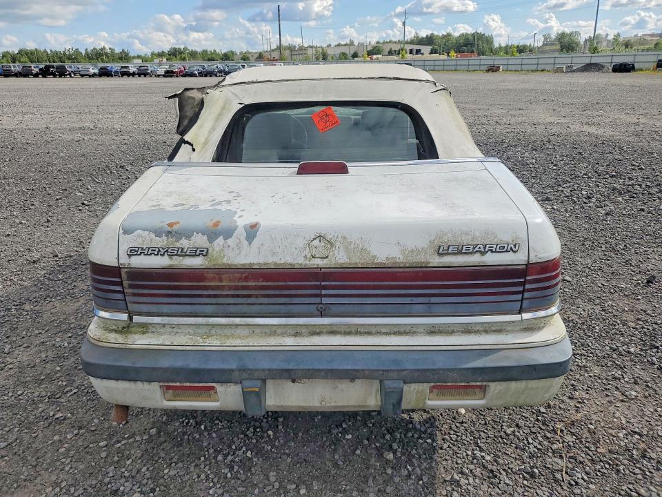 1988 CHRYSLER LEBARON — Фото 6 из 12
