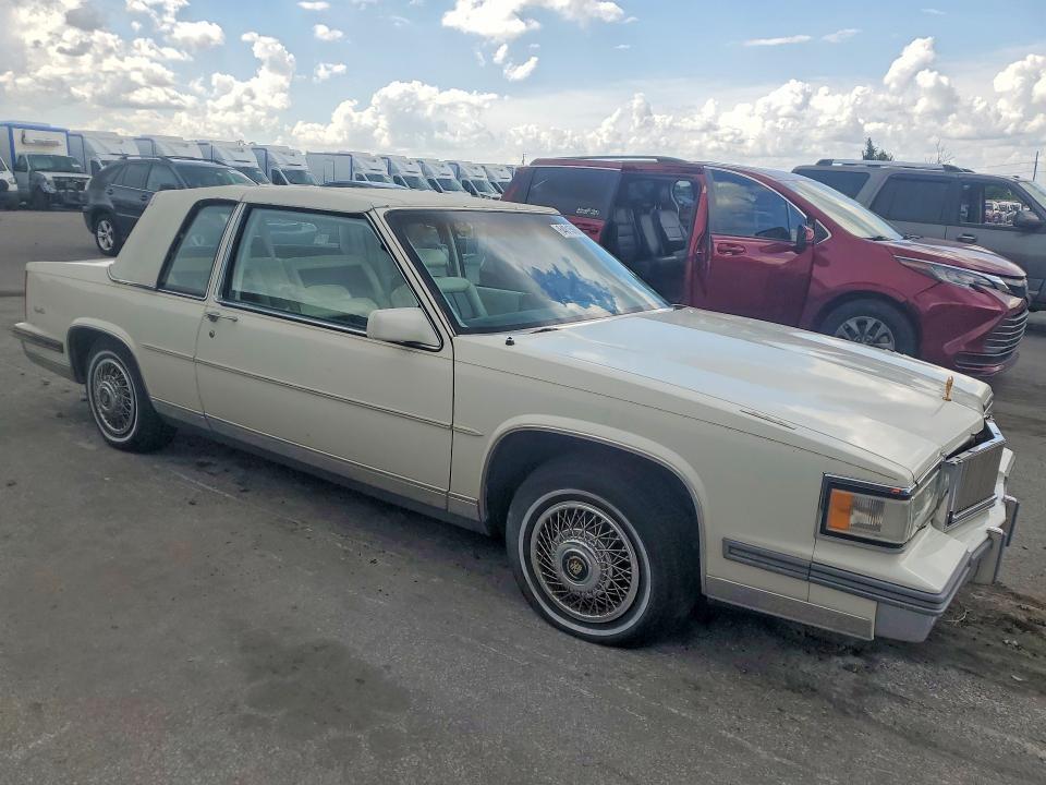 1988 CADILLAC DEVILLE — Фото 4 из 12