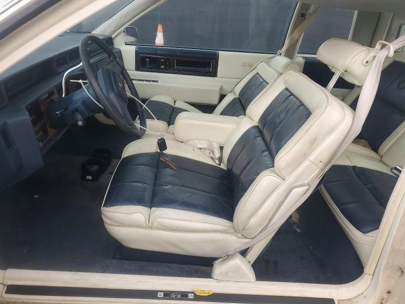 1988 CADILLAC DEVILLE — Фото 7 из 12