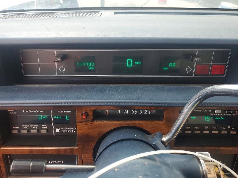 1988 CADILLAC DEVILLE — Фото 9 из 12