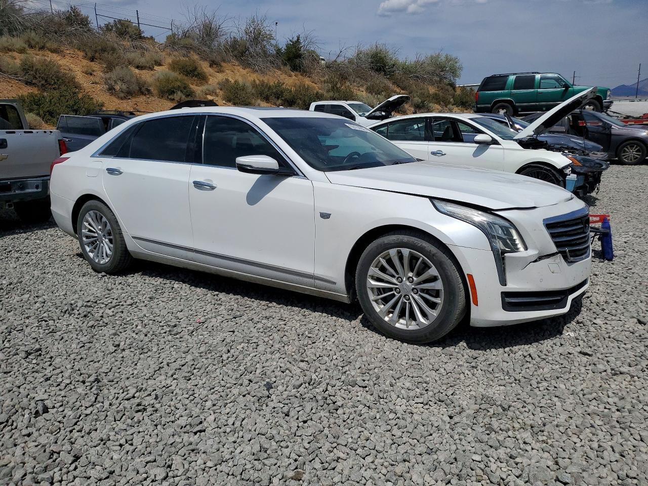 2016 CADILLAC CT6 — Фото 4 из 12