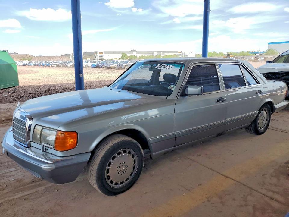 1988 MERCEDES-BENZ 560 WDBCA39DXJA373087