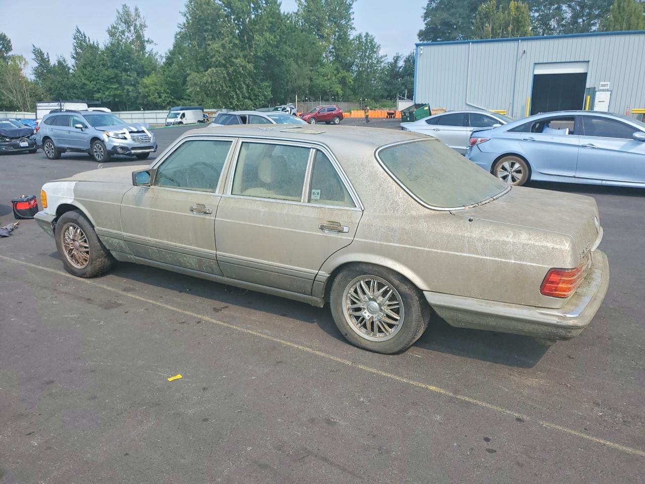 1989 MERCEDES-BENZ 560 SEL — Фото 2 из 12