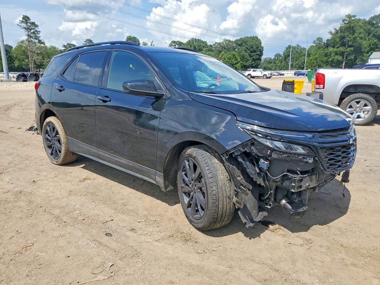 2024 CHEVROLET EQUINOX RS — Фото 4 из 12
