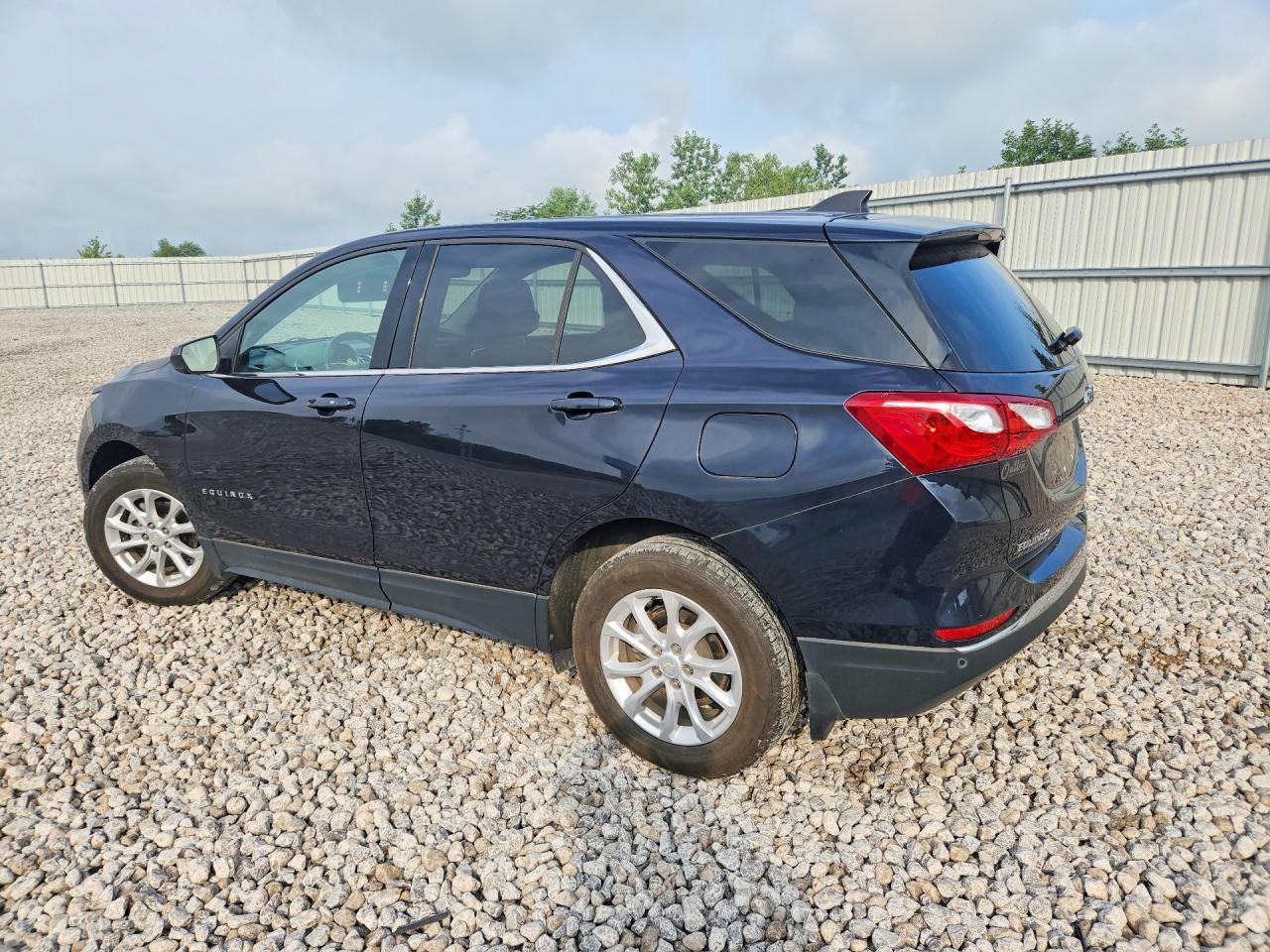 2020 CHEVROLET EQUINOX LT — Фото 2 из 13