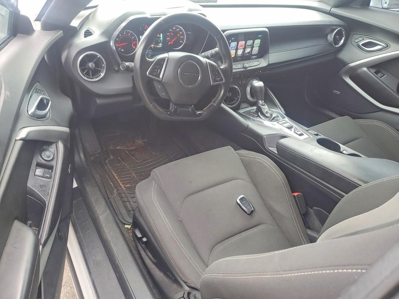 2016 CHEVROLET CAMARO LT — Фото 8 из 13