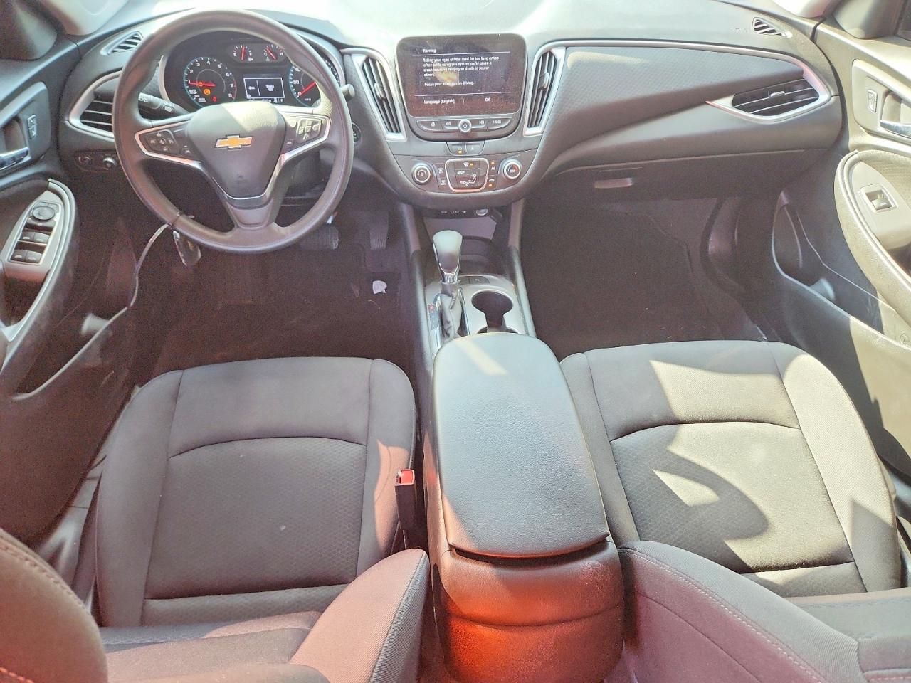 2024 CHEVROLET MALIBU LS — Фото 8 из 12