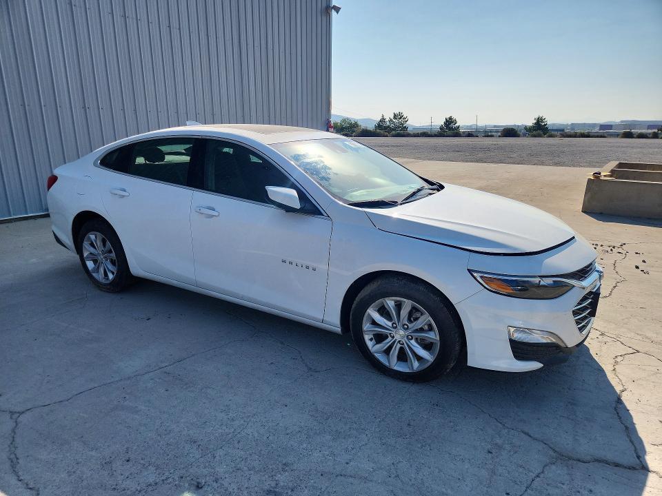 2024 CHEVROLET MALIBU LT — Фото 4 из 12