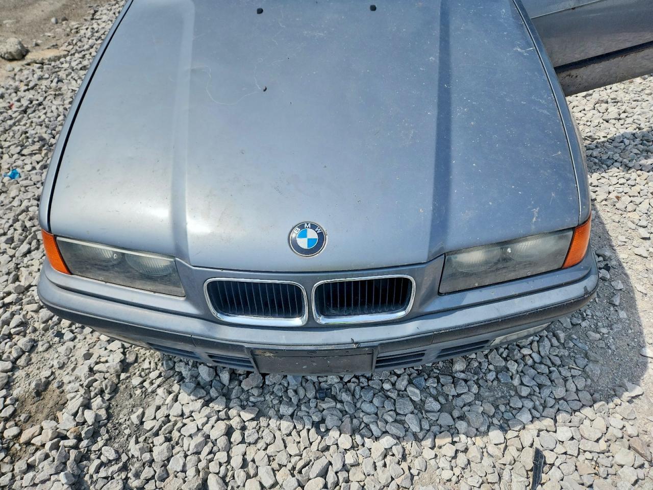 WBACB4312NFF89656 1992 BMW 325 photo no. 11