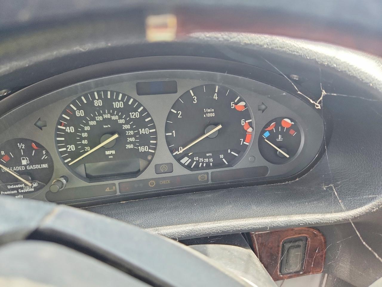 WBACB4312NFF89656 1992 BMW 325 photo no. 9
