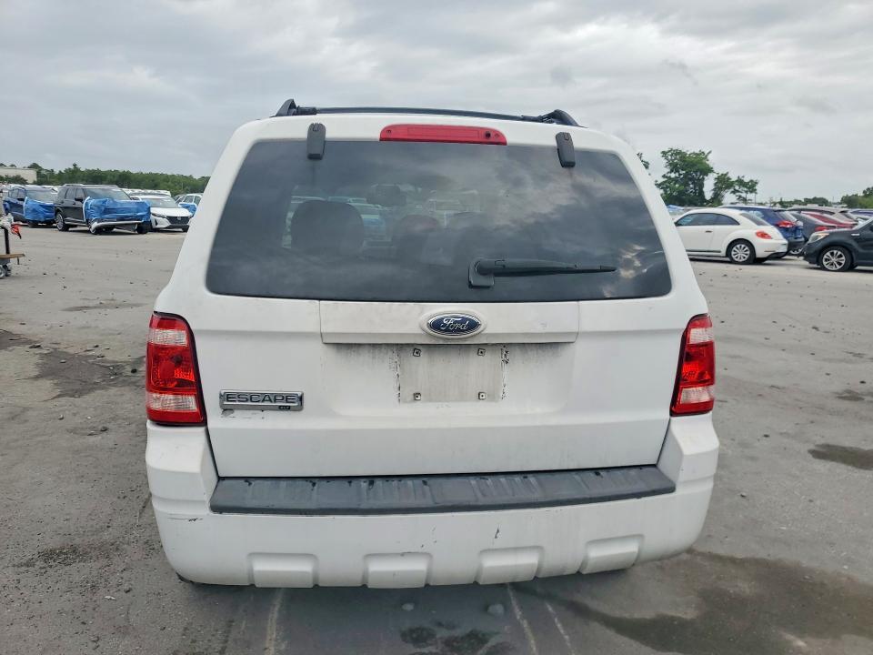 2008 FORD ESCAPE XLT — Фото 6 из 14