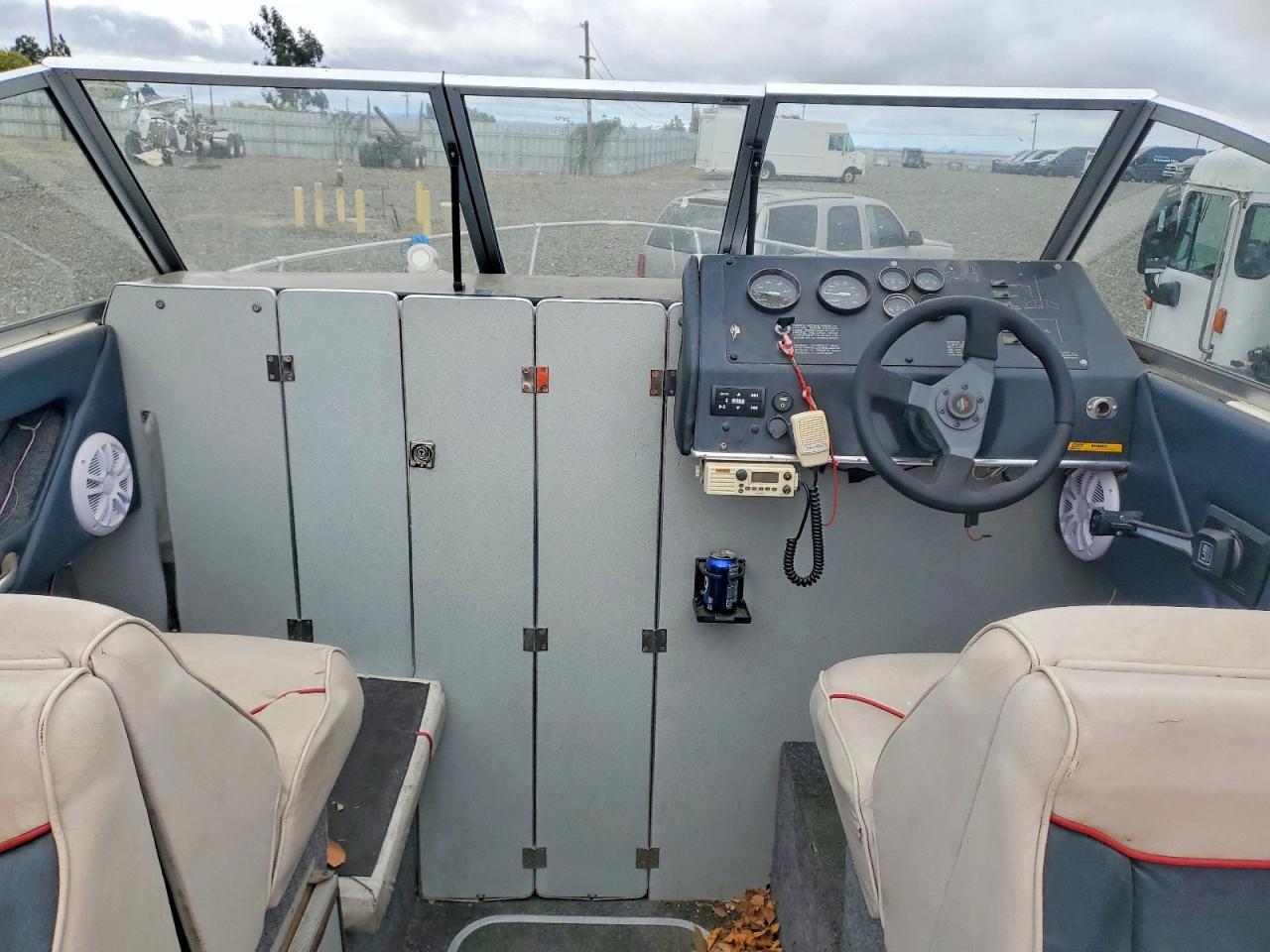 1992 BAYLINER 2255 CIERA BOAT — Фото 5 из 10
