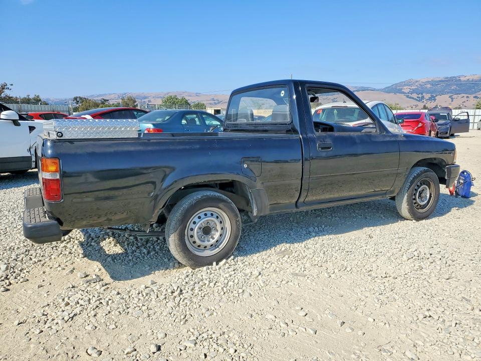 JT4RN81A7N5146825 1992 TOYOTA PICKUP photo no. 3
