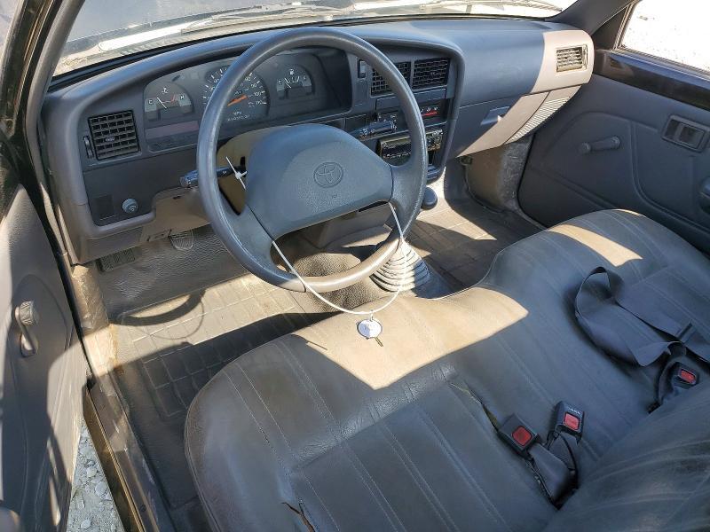JT4RN81A7N5146825 1992 TOYOTA PICKUP photo no. 8