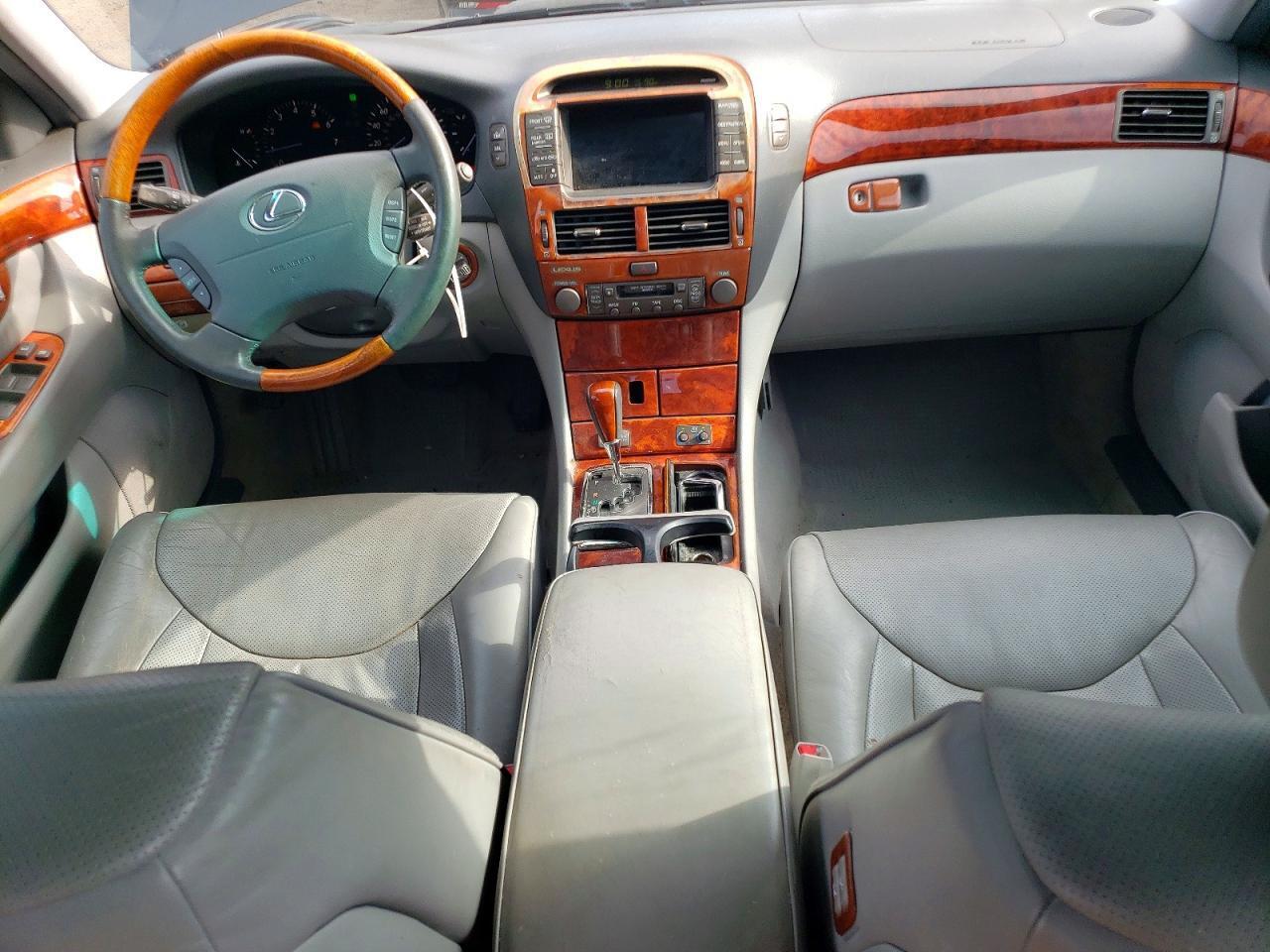 2004 LEXUS LS 430 — Фото 8 из 12