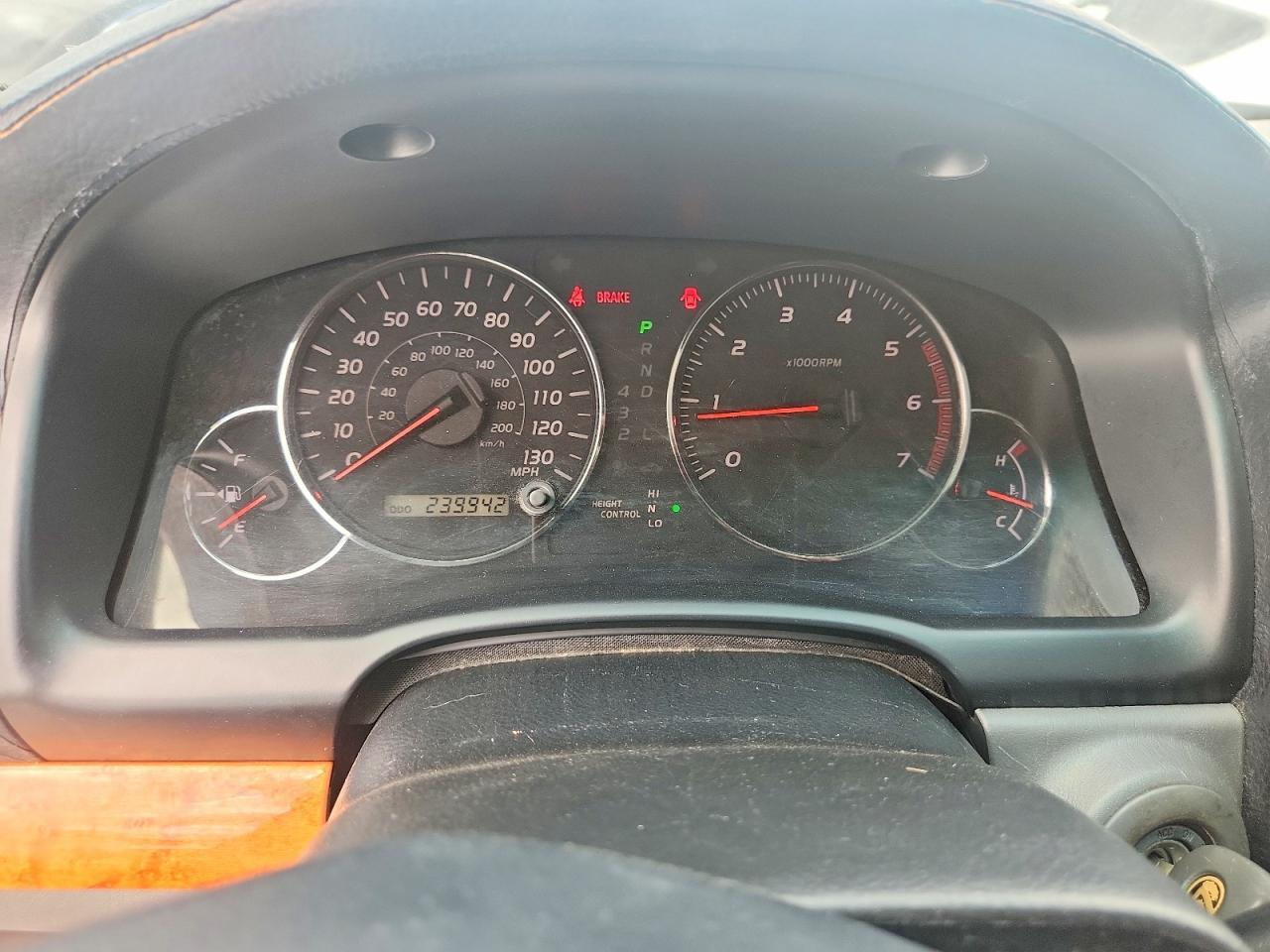 2004 LEXUS GX 470 — Фото 9 из 12