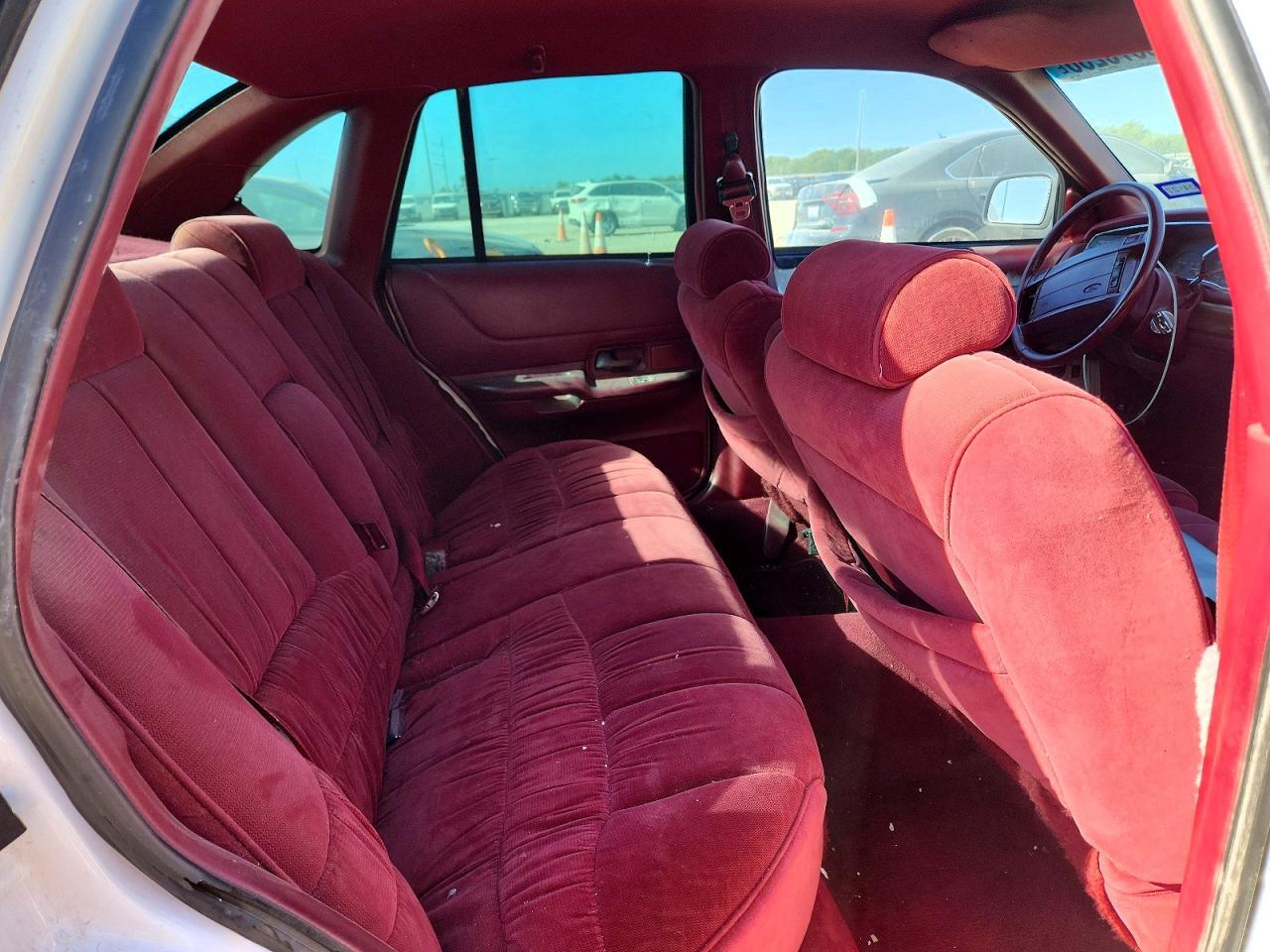 2FALP74W5PX191402 1993 FORD CROWN VICTORIA photo no. 10