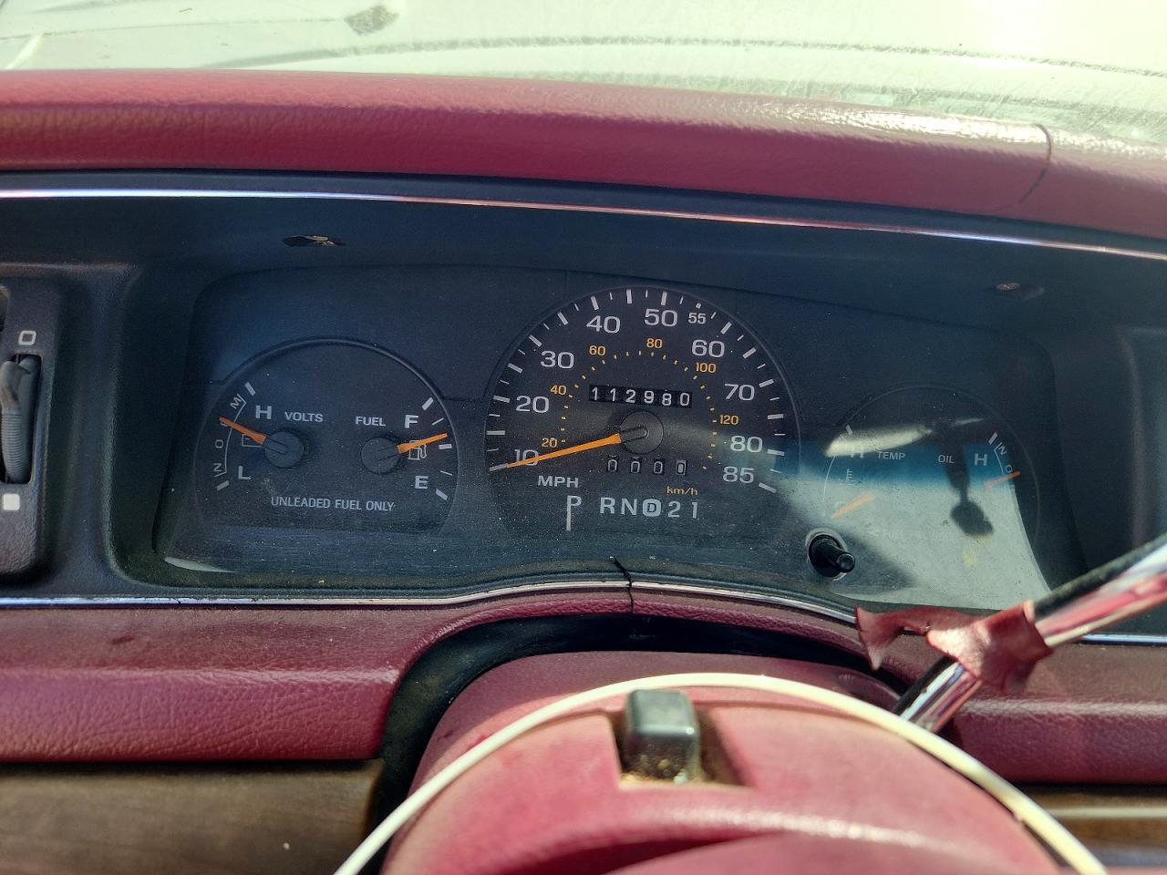 2FALP74W5PX191402 1993 FORD CROWN VICTORIA photo no. 9