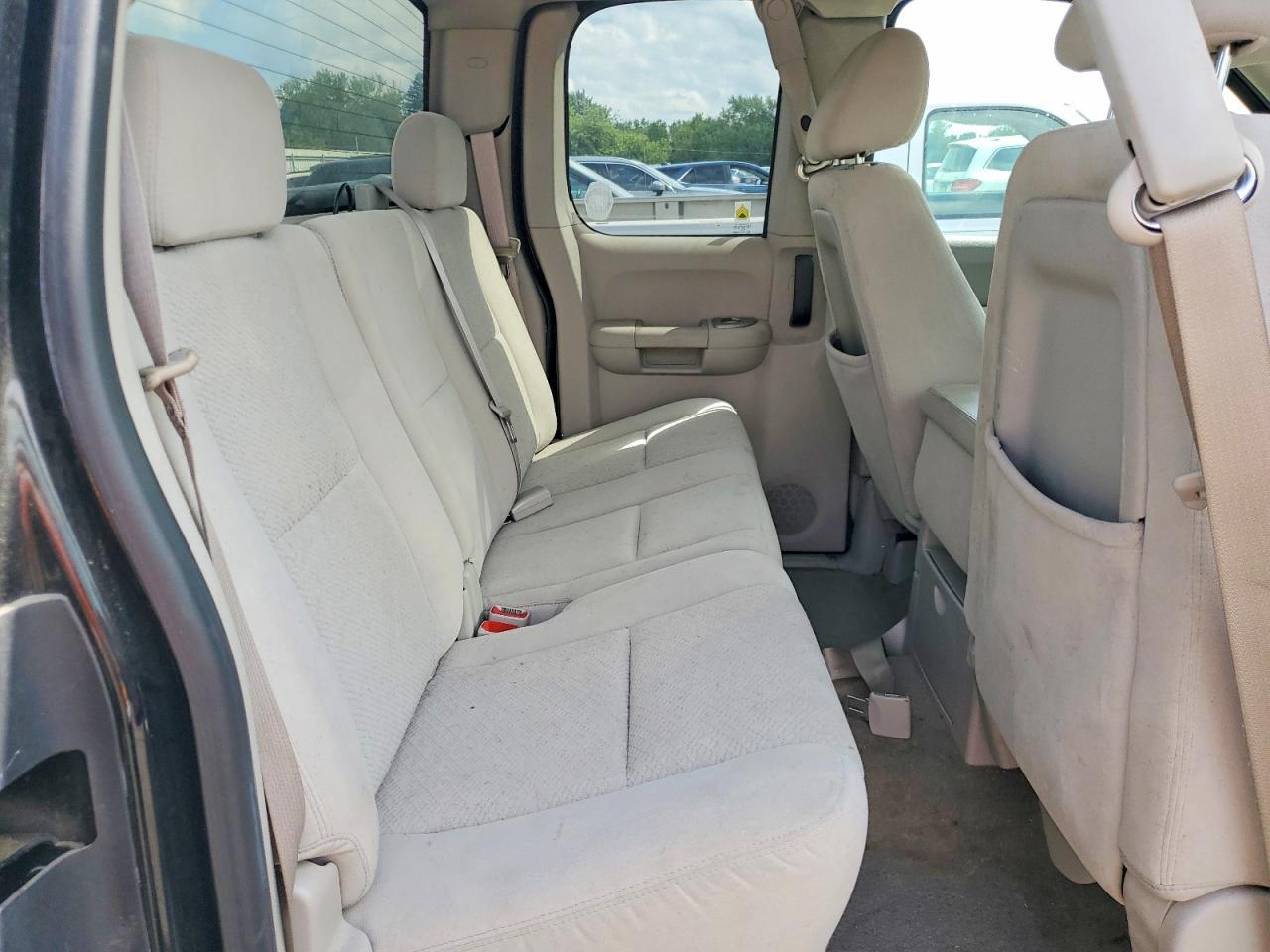2008 GMC SIERRA K1500 — Фото 10 из 13