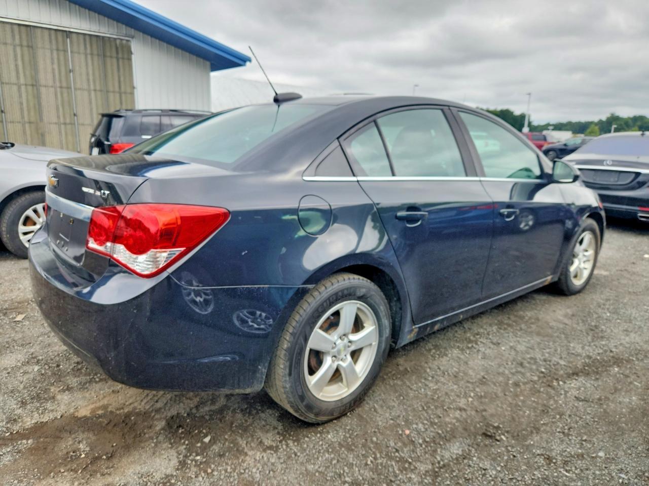 2016 CHEVROLET CRUZE LIMITED LT — Фото 3 из 12