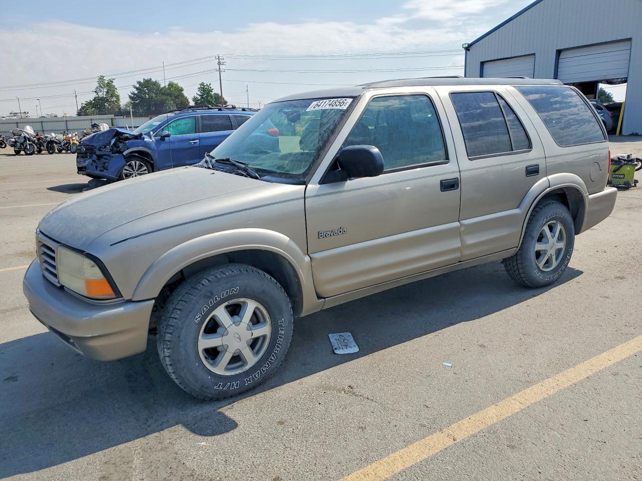 2000 OLDSMOBILE BRAVADA 1GHDT13W5Y2233557