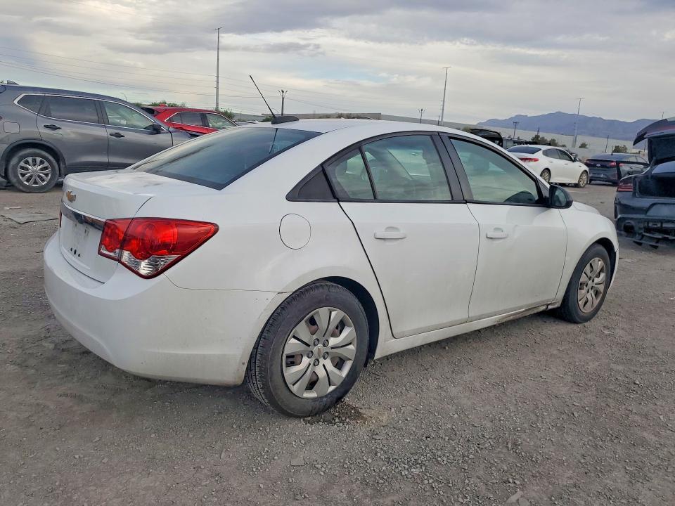 2016 CHEVROLET CRUZE LIMITED LS — Фото 3 из 12