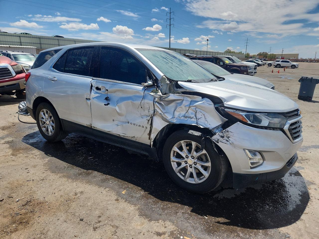 2020 CHEVROLET EQUINOX LT — Фото 4 из 13