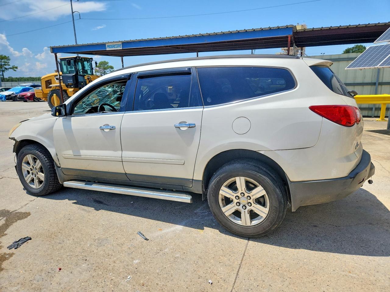 2012 CHEVROLET TRAVERSE LT — Фото 2 из 14