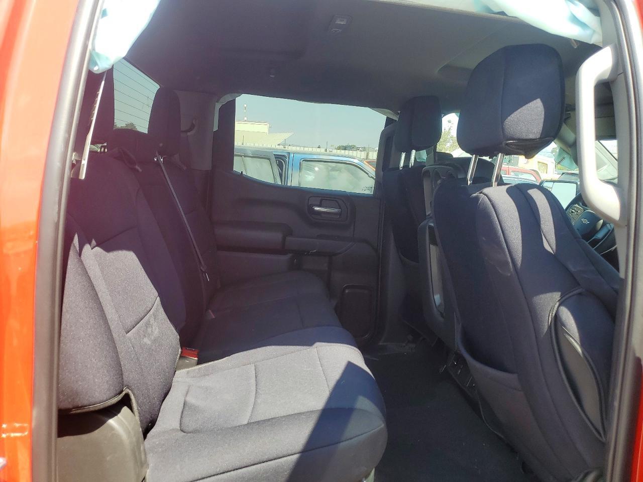 2024 CHEVROLET SILVERADO C1500 CUSTOM — Фото 10 из 12