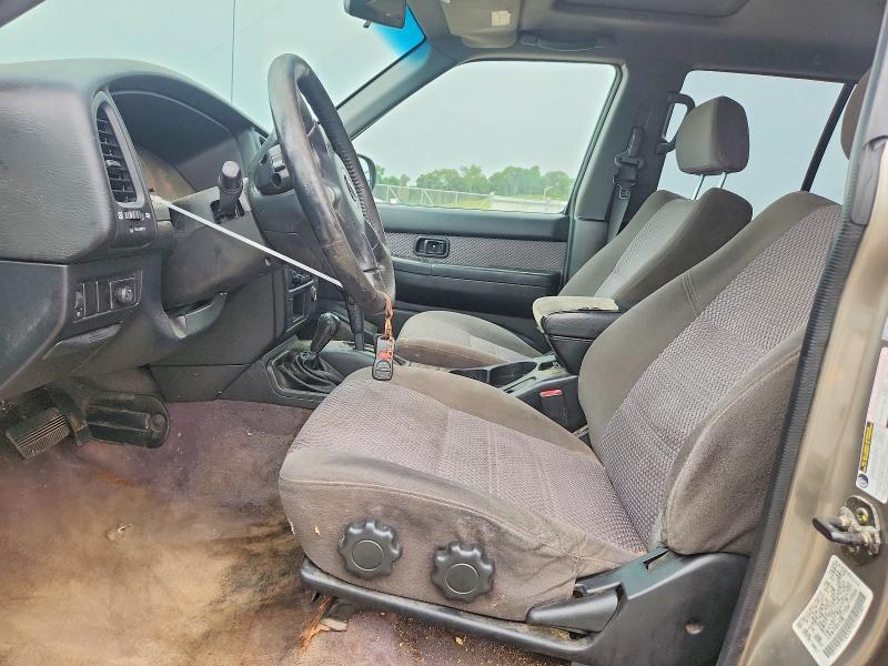 2004 NISSAN PATHFINDER SE — Фото 7 из 14
