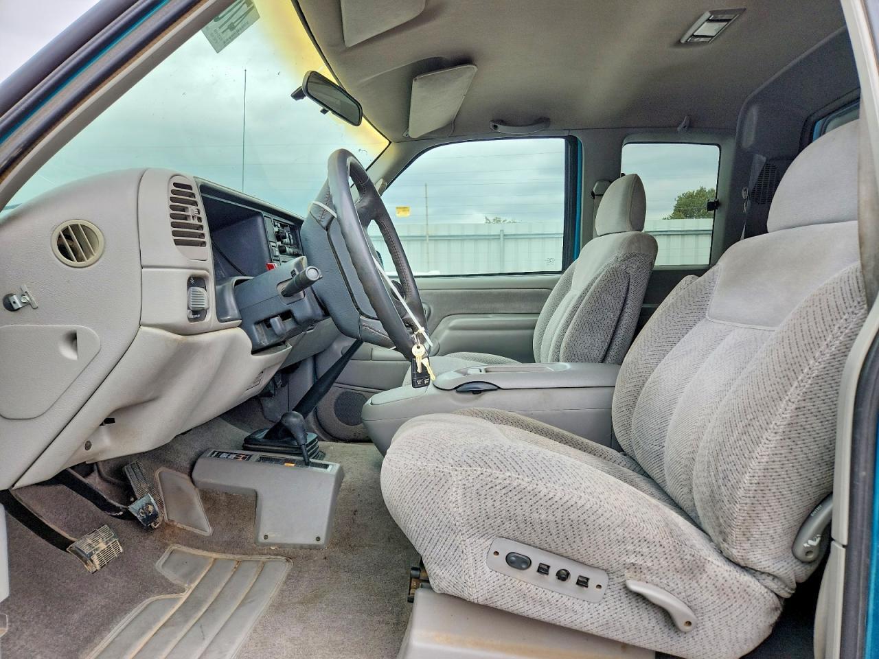 1995 GMC SIERRA K2500 — Фото 7 из 12