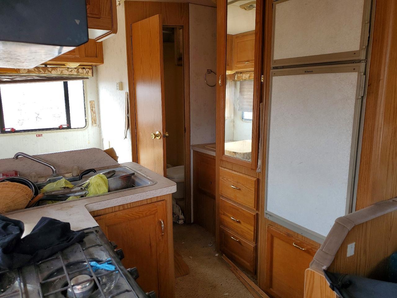 1995 FORD E350 RV — Фото 11 из 13